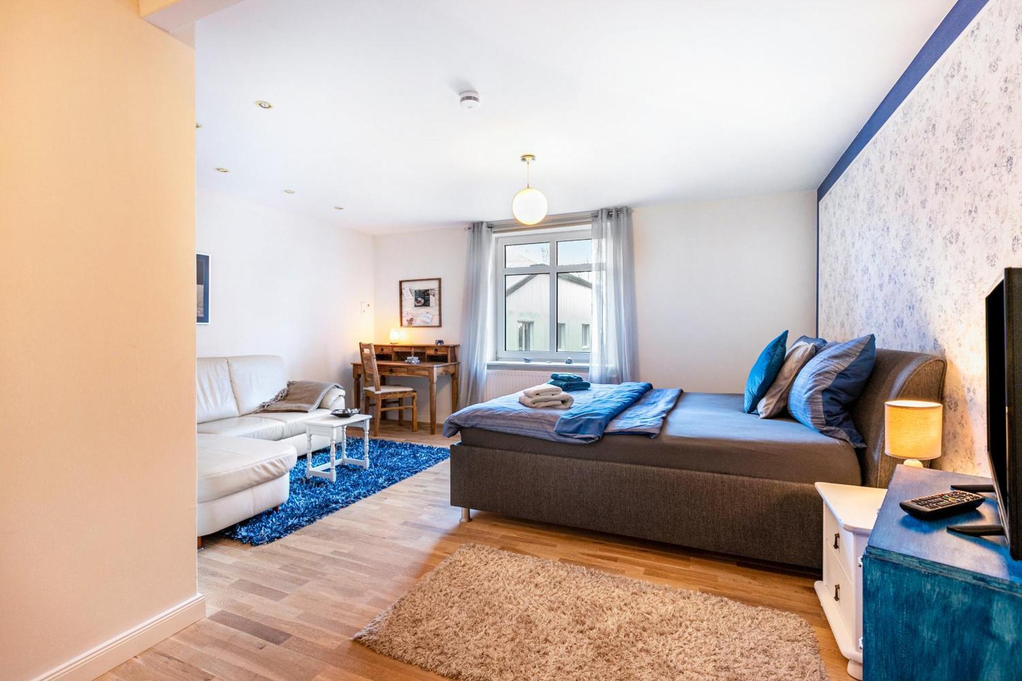 Blauquarz Und Rauchquarz Apartment Reußenköge Bagian luar foto